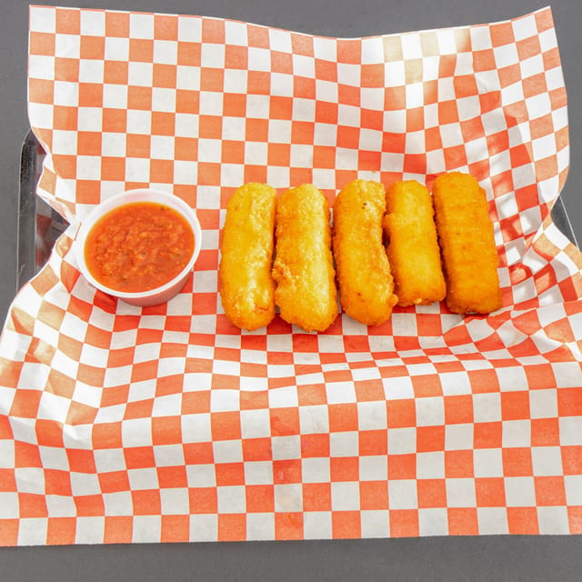 5 Pieces Mozzarella Cheese Sticks.
